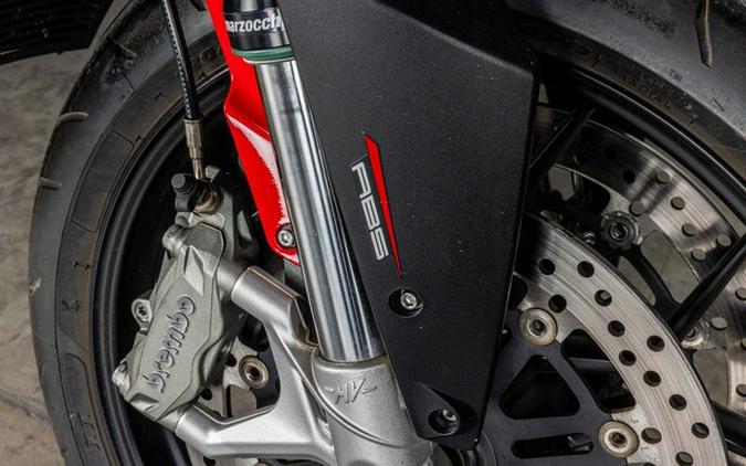 2014 MV Agusta Rivale 800