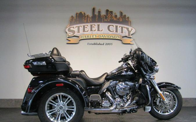 2016 Harley-Davidson® FLHTCUTG - Tri Glide® Ultra