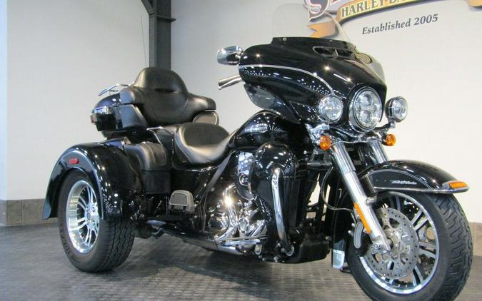 2016 Harley-Davidson® FLHTCUTG - Tri Glide® Ultra