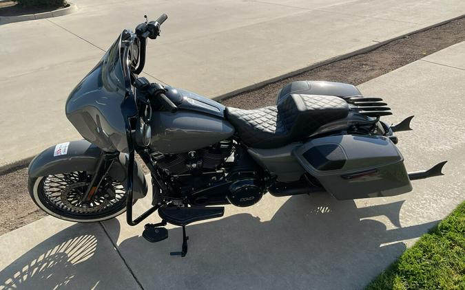 FLHXS 2020 Street Glide® Special