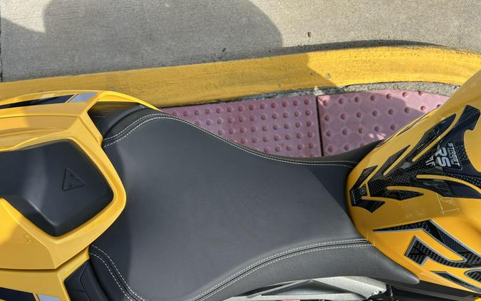 2025 Triumph STREET TRIPLE 765 RS