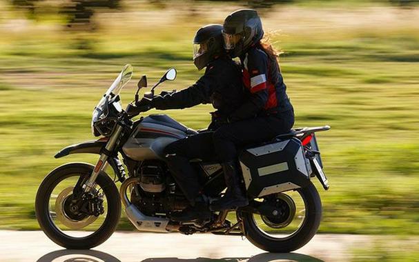 2023 Moto Guzzi V85 TT TRAVEL E5