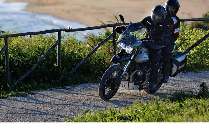 2023 Moto Guzzi Guzzi V85 TT TRAVEL E5