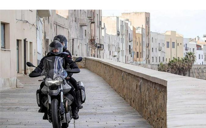2023 Moto Guzzi Guzzi V85 TT TRAVEL E5