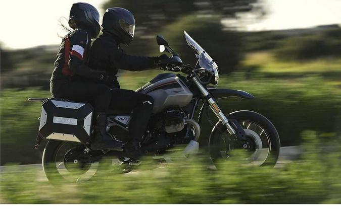 2023 Moto Guzzi Guzzi V85 TT TRAVEL E5