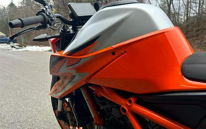 2022 KTM 1290 Super Duke R EVO