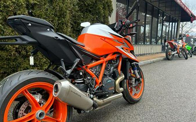 2022 KTM 1290 Super Duke R EVO