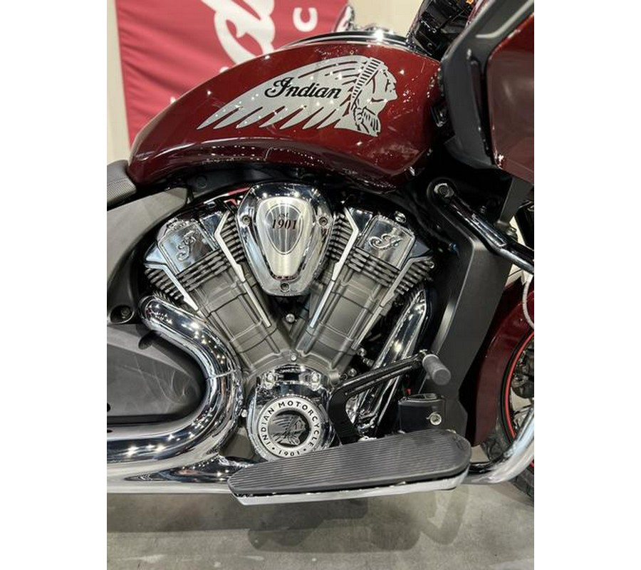 2023 Indian Motorcycle® Challenger® Limited Maroon Metallic