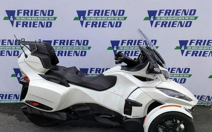 2019 Can-Am® Spyder® RT