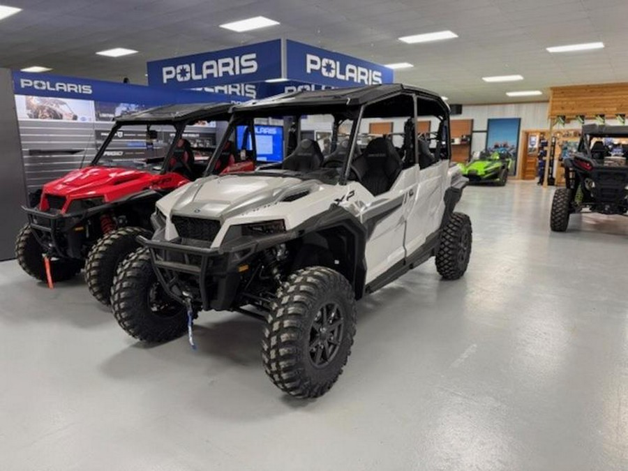 2026 Polaris® General XP 4 1000 Sport