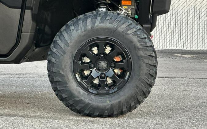 2026 Can-Am® SSV DEF XTCAB 65 HD11 BK 26 XT CAB HD11