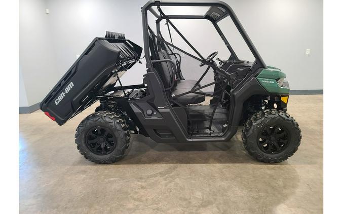 2026 Can-Am Defender DPS HD7