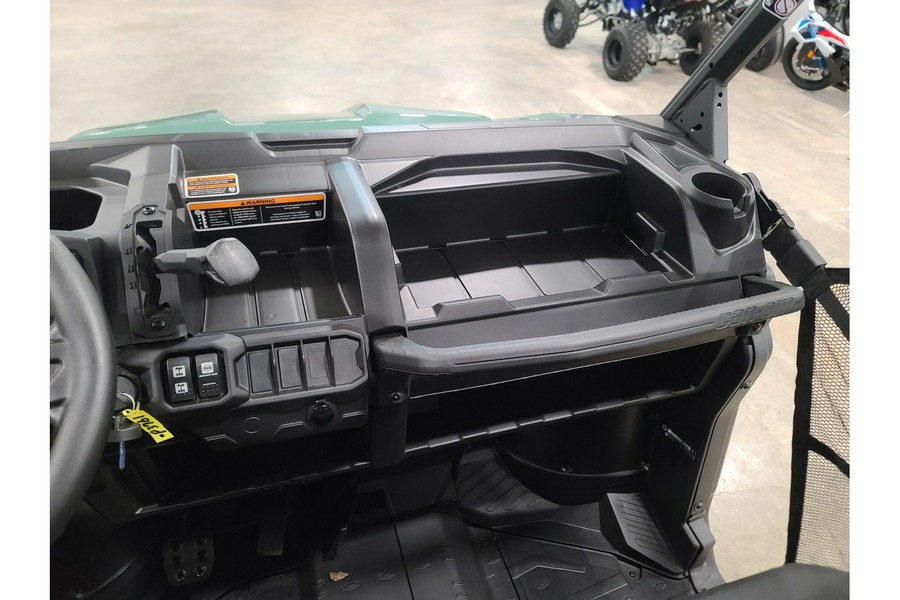 2026 Can-Am Defender DPS HD7