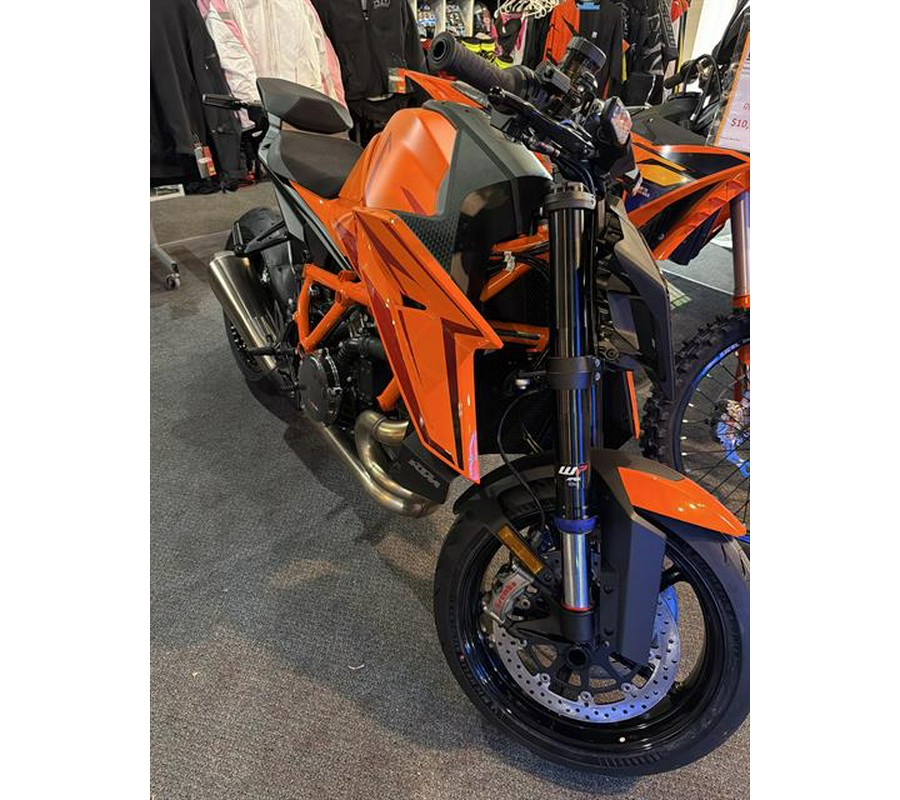 2026 KTM 1390 Super Duke R EVO