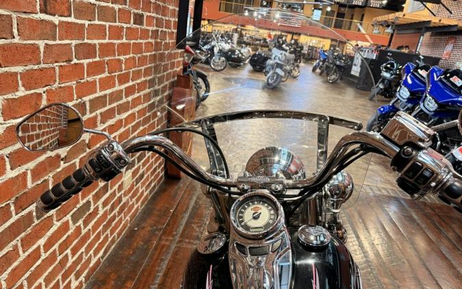 2010 Harley-Davidson Softail FLSTC - Heritage Classic
