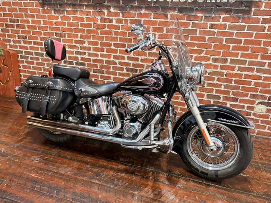 2010 Harley-Davidson Softail FLSTC - Heritage Classic