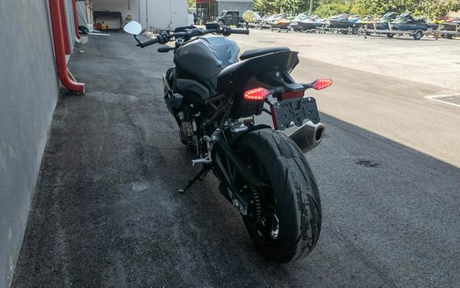 2023 BMW S 1000 R Bluestone Metallic