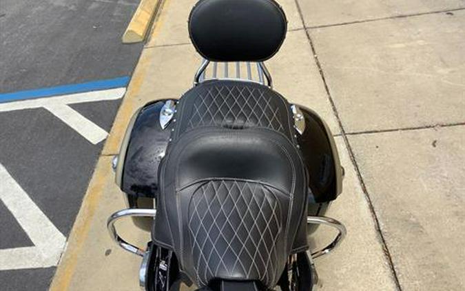 2021 Indian Motorcycle SPRINGFIELD TWO TONE