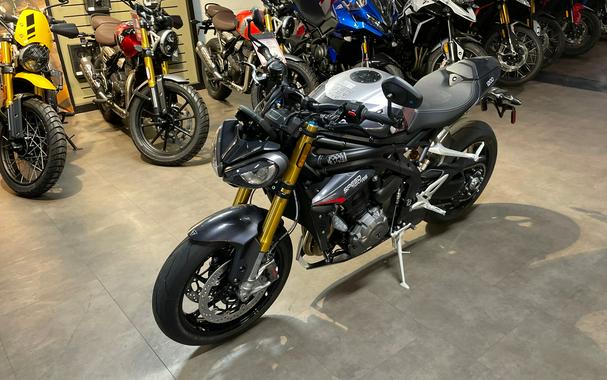 2025 Triumph Speed Triple 1200 RS