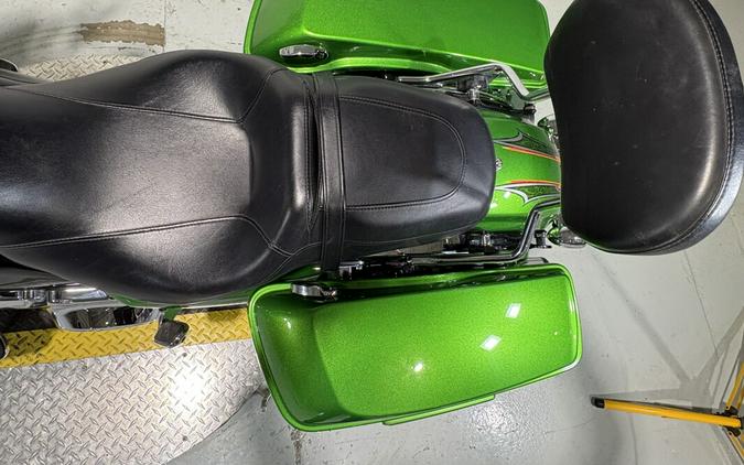 2015 Harley-Davidson® Street Glide® Custom Colour Radioactive Green