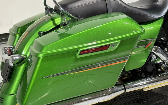 2015 Harley-Davidson® Street Glide® Custom Colour Radioactive Green