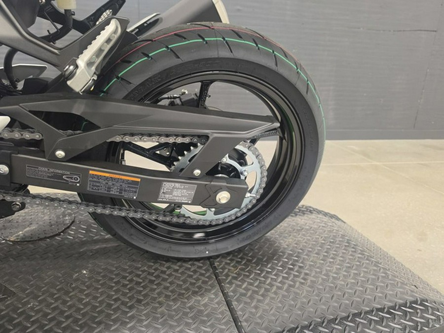 2027 Kawasaki Z500 ABS