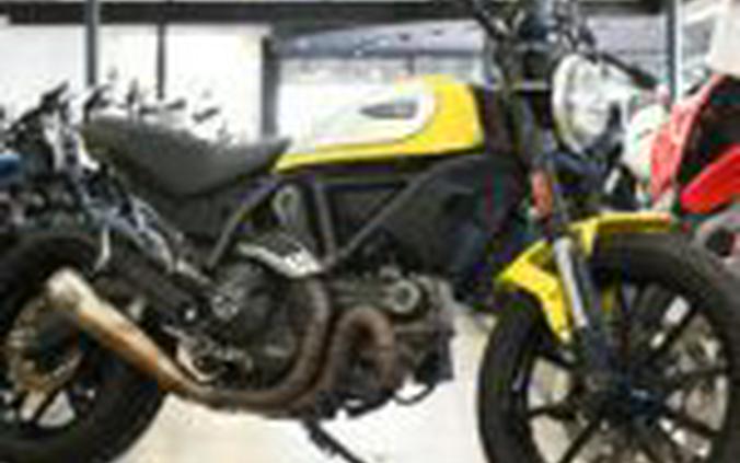 2015 Ducati Scrambler Icon