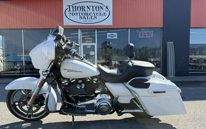 2017 Harley-Davidson Street Glide® Special