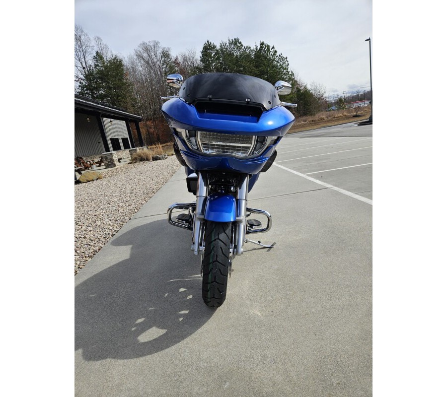 2025 Harley-Davidson Road Glide® Blue Burst