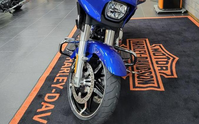 2025 Harley-Davidson® FLHX - Street Glide®