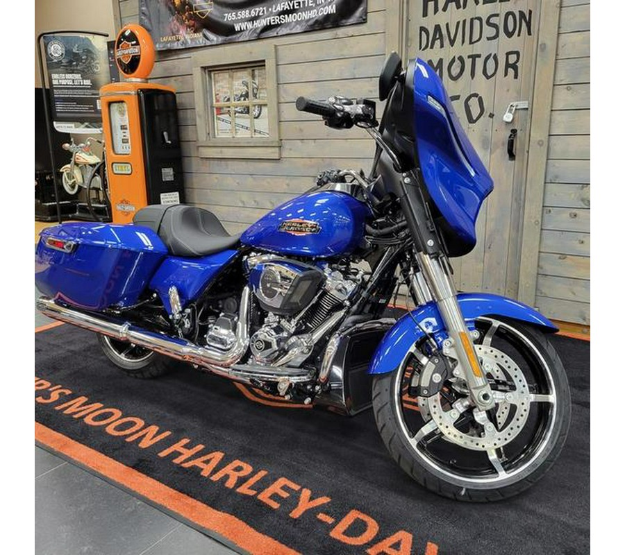 2025 Harley-Davidson® FLHX - Street Glide®