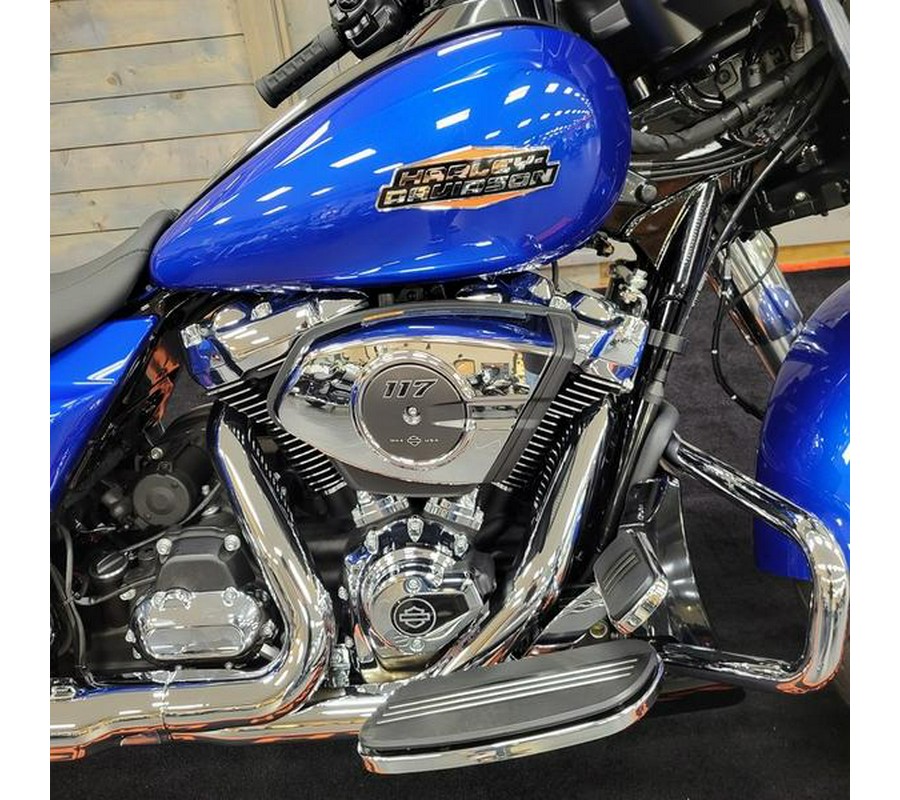 2025 Harley-Davidson® FLHX - Street Glide®