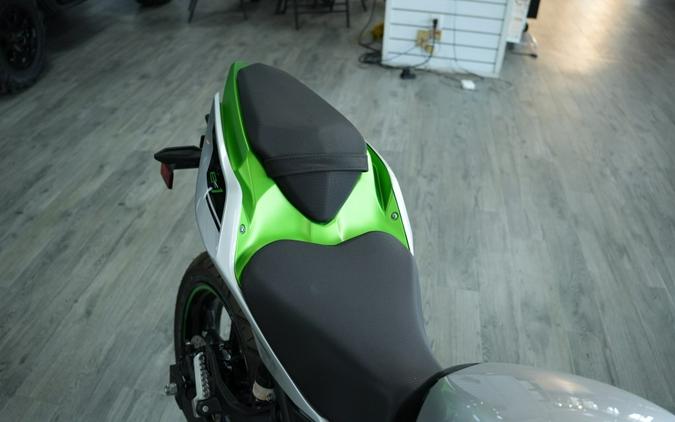 2024 Kawasaki Z e-1 ABS