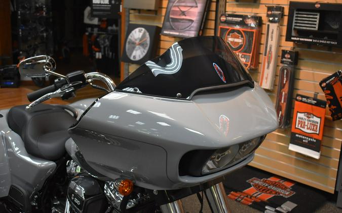 FLTRT 2024 Road Glide 3