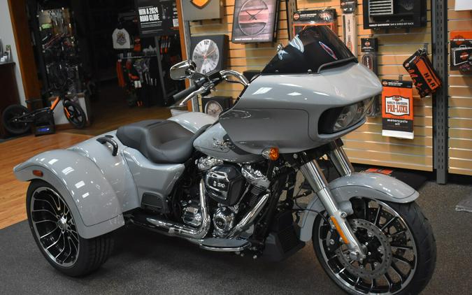 FLTRT 2024 Road Glide 3