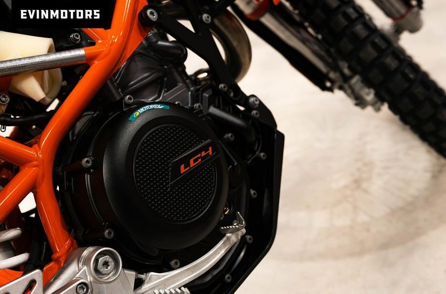 2026 KTM Enduro 690 R