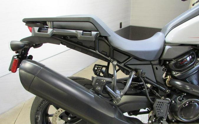 2025 Harley-Davidson® RA1250ST - Pan America® 1250 ST