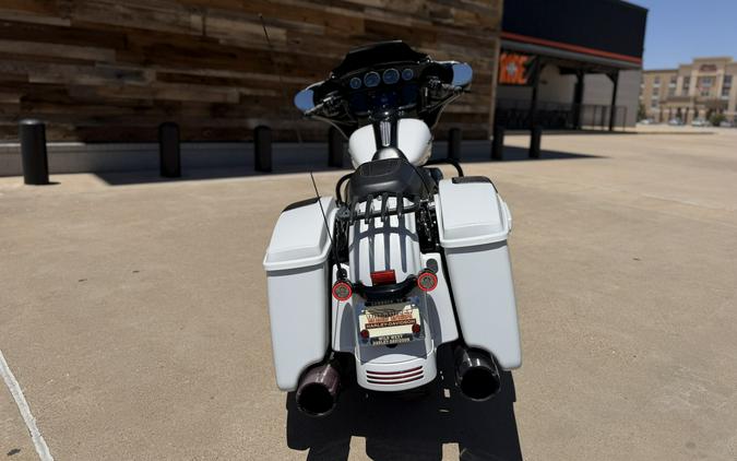 2020 Harley-Davidson® Street Glide® Special Stone Washed White Pearl