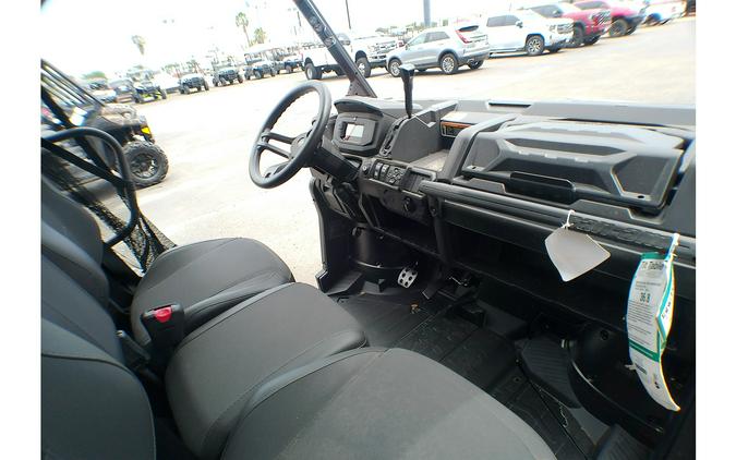 2026 8STA - Can-Am