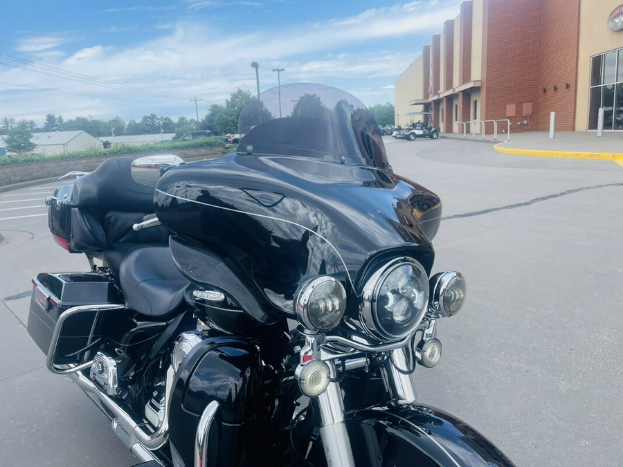 2012 Harley-Davidson Electra Glide Ultra Limited FLHTK