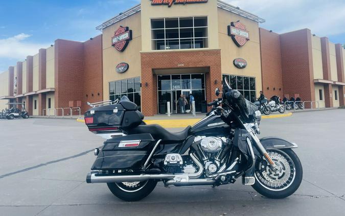 2012 Harley-Davidson Electra Glide Ultra Limited FLHTK