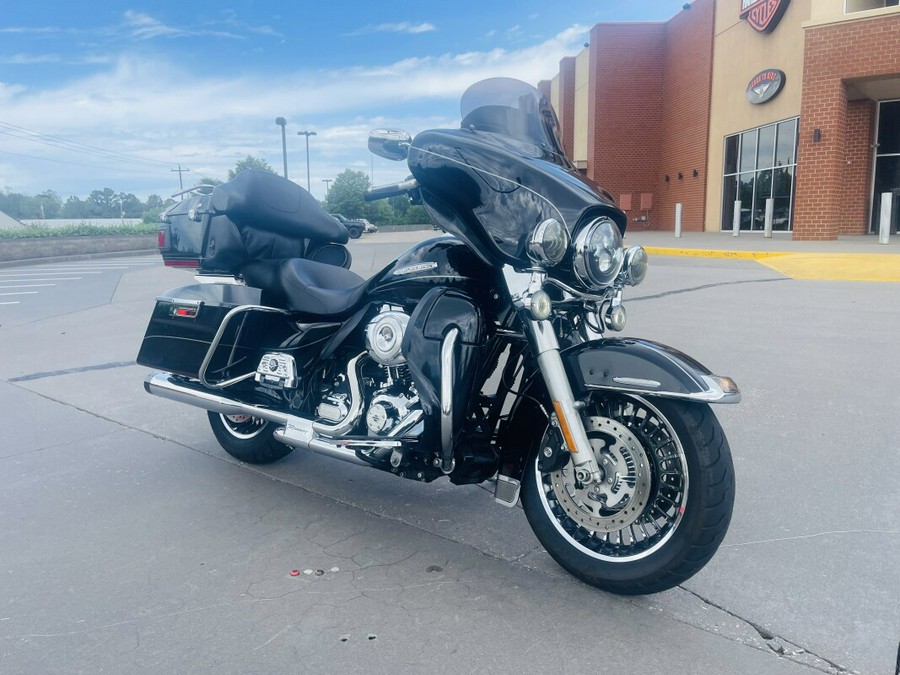 2012 Harley-Davidson Electra Glide Ultra Limited FLHTK