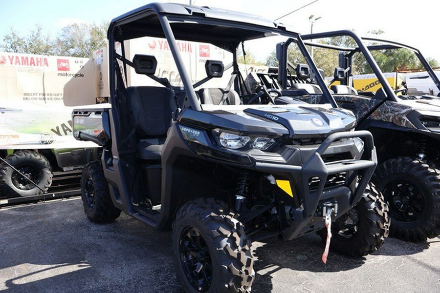 2025 Can-Am Defender XT HD10
