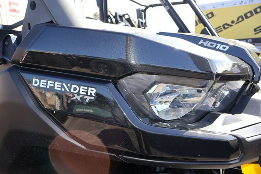2025 Can-Am Defender XT HD10