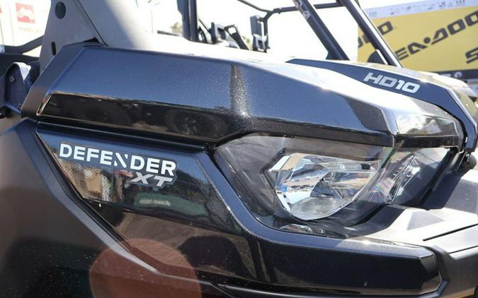 2025 Can-Am Defender XT HD10