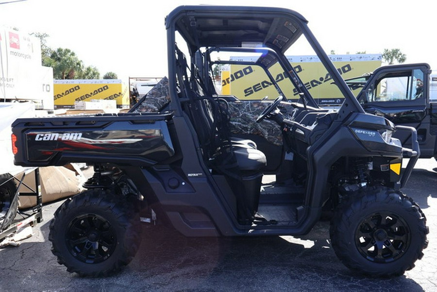 2025 Can-Am Defender XT HD10