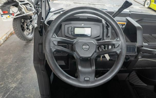 2025 Can-Am Defender XT HD10