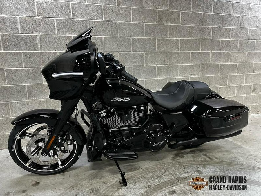 2025 Harley-Davidson® FLHX - Street Glide®