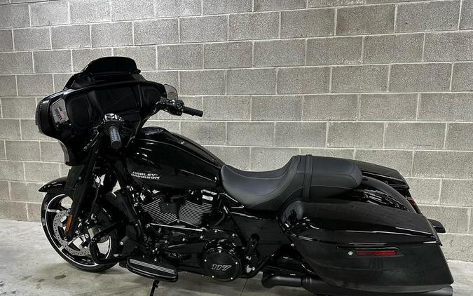 2025 Harley-Davidson® FLHX - Street Glide®