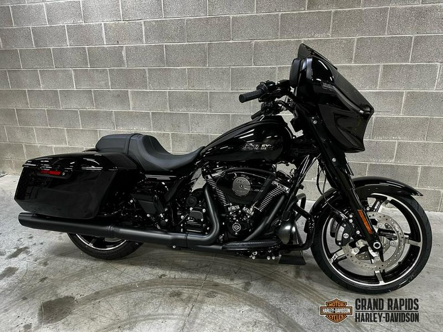 2025 Harley-Davidson® FLHX - Street Glide®